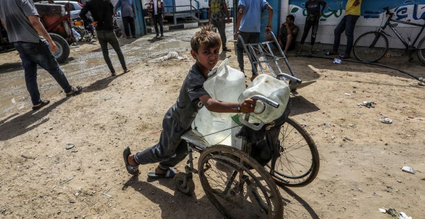 مجاعة وتلف مساعدات في غزة